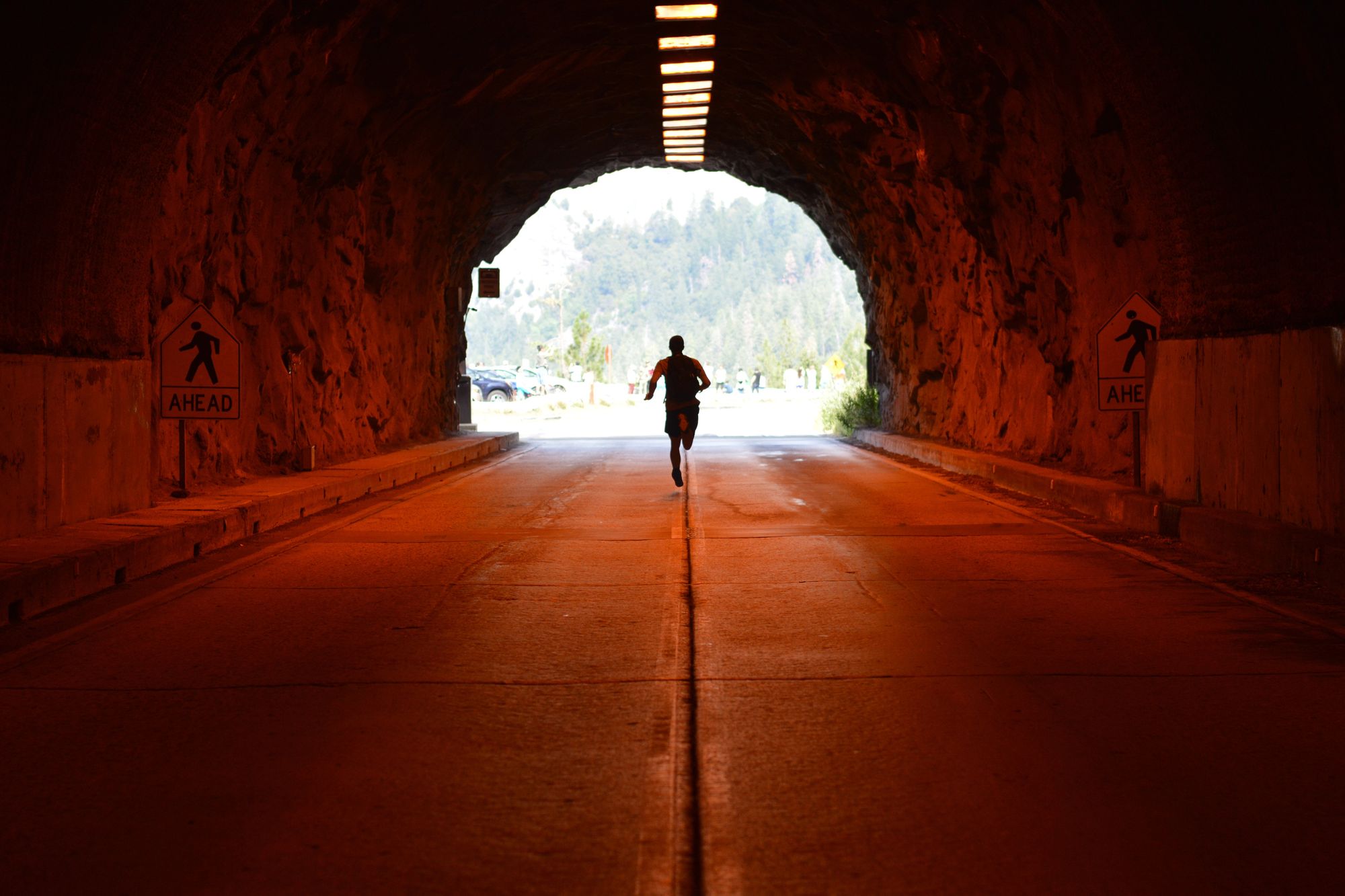 tunnel run world record